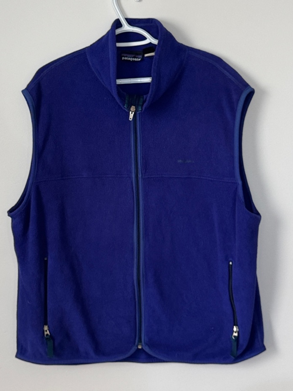Patagonia Vintage Made in USAMen’s Blue Fleece Vest - Full-Zip Vest